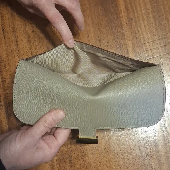 Constance Wallet in Light Gray with Gold Hardware - Picture 7 of 11